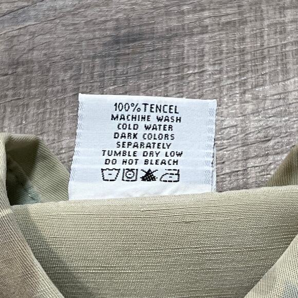 Click Color Me Cotton CMC Size Large Tencel Hawaiian Button Up Shirt Floral Top - Picture 4 of 6